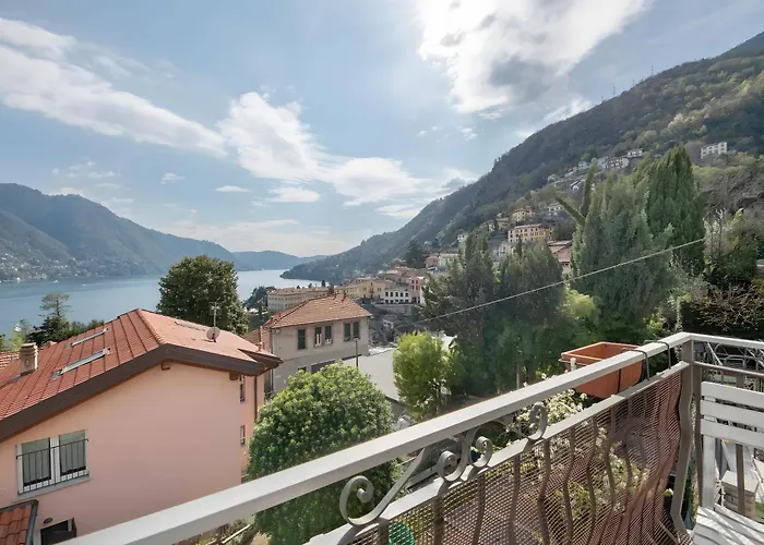 Panoramica In Pensjonat Moltrasio
